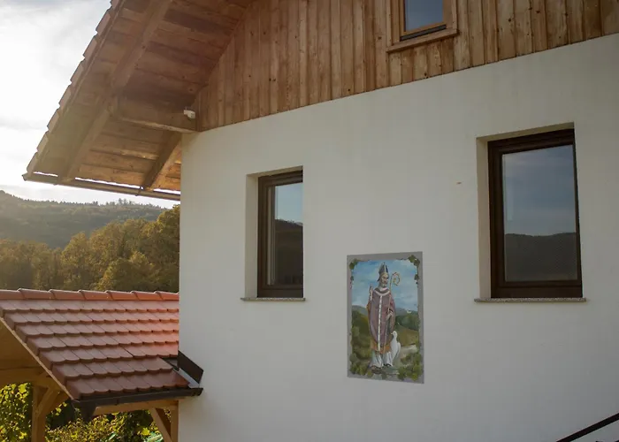 Zidanica Vidrih בית נופש דולנז'סקה טופליסה